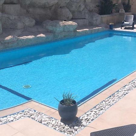 Velver Mansion, Malta - Luxury Villa With Pool Naxxar Dış mekan fotoğraf